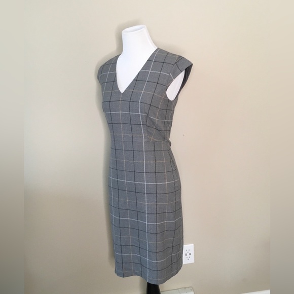 Ann Taylor Dress - Picture 3 of 6